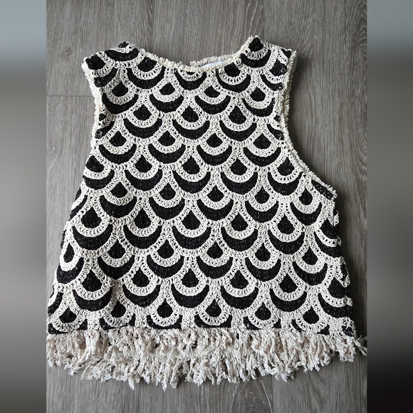 Mango MNG Crochet Lace Fringe Crop Top Black Cream Scallop Boho Festival M - Picture 2 of 14